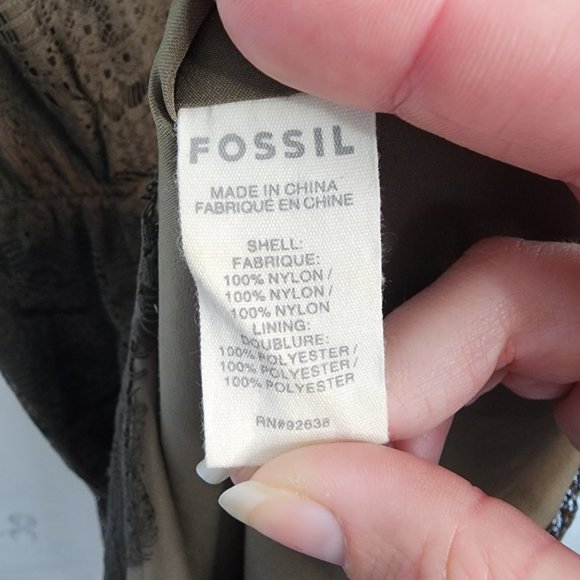 Olive Lace V-neck Dress - Picture 5 of 6